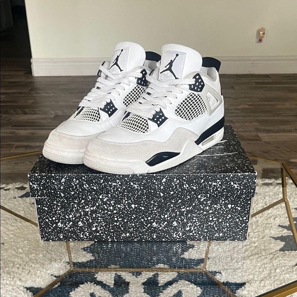 Air Jordan 4 retro 'Military Black'